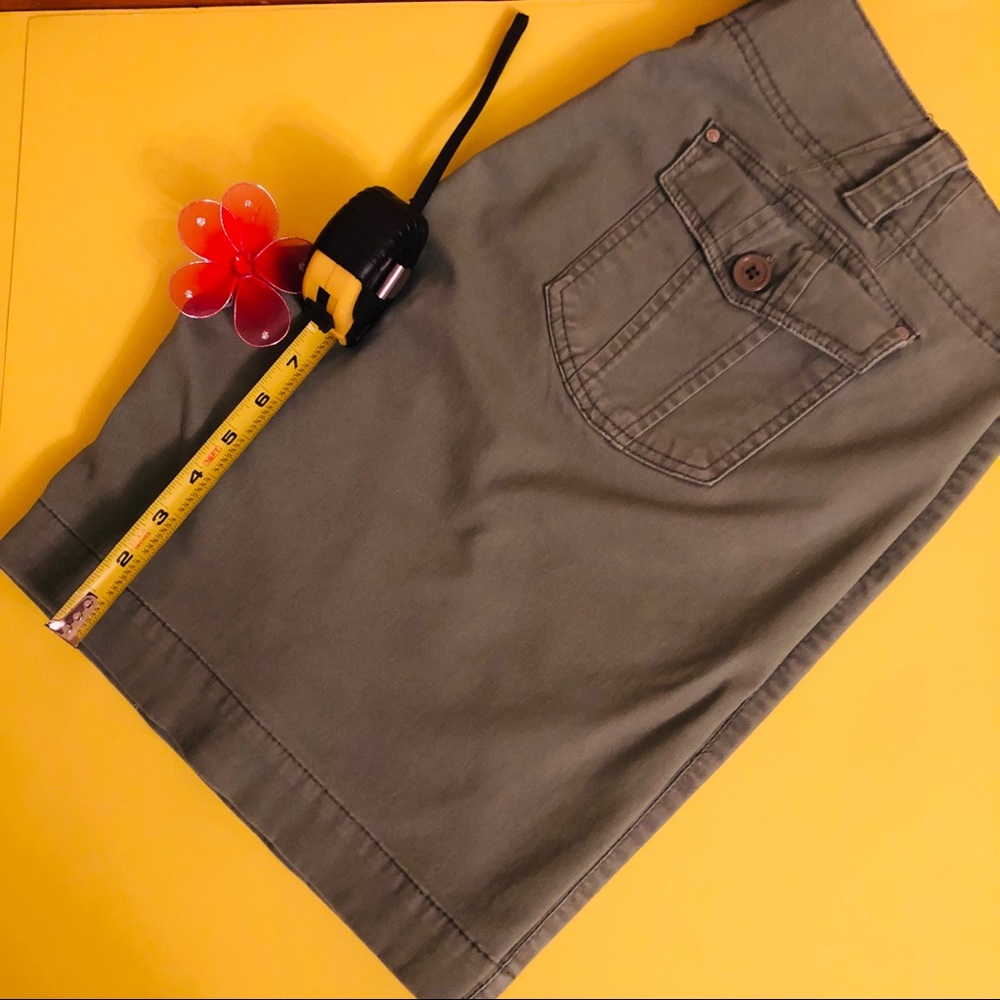 📦Sanctuary-Woman’s shorts. Previously owned.❤️ - Picture 2 of 4